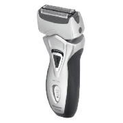 The Panasonic ES7102 pro curve wet and dry shaver features the worlds sharpest triple baldes and inc