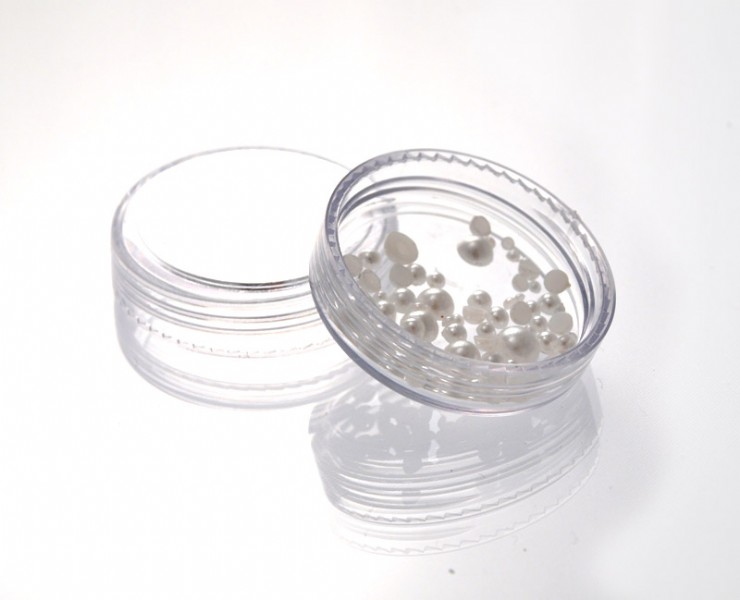 Unbranded Pearls white