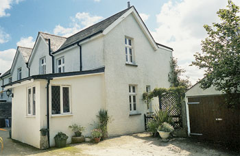 Unbranded Pensipple Cottage