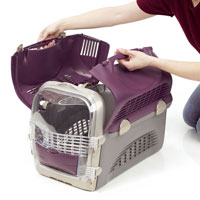 The New Cabrio Cat carrier is a highly innovative pet carrier. It is also suitable for small dogs Th