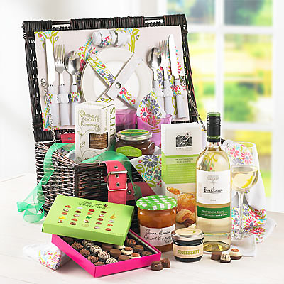 Unbranded Picnic Hamper