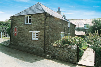 Unbranded Pillar Box Cottage