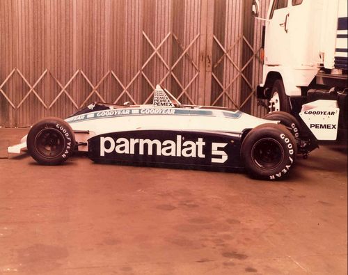 Piquet Brabham Side Profile Photo (20cm x 20cm)