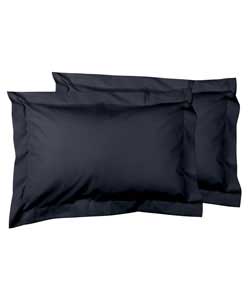 50 cotton, 50 polyester.Machine washable at 40 degrees C.Suitable for tumble drying.