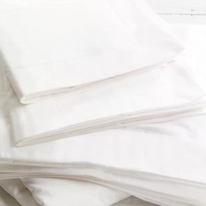 Polycotton Flat Sheet- King-Size- White