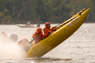 Unbranded powerboat taster session