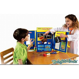Unbranded Pretend and Play Animal Hospital