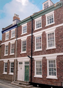 Unbranded Prospect House