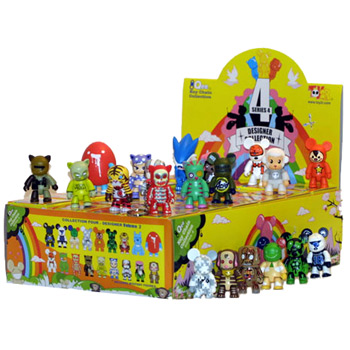 Qee - Series 4 - UK Gift