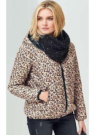 Padded, reversible jacket with zip fastening and pockets. Print to one side and plain black on the other. Featuring elasticated cuffs and elasticated drawstrings to the hem Jacket Features: Washable 100% Polyester Lining: 100% Polyamide Length approx