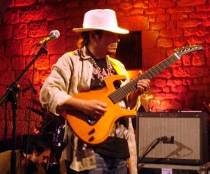 Unbranded Raimundo Amador