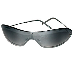 Designer look sunglasses ni the style of those worn by Victoria Beckham