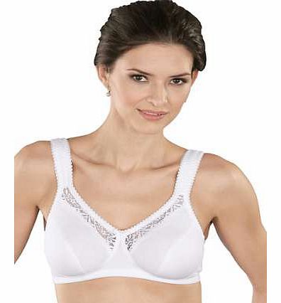 Quality at a great price! Stretch cotton bra with a 2 section cup and elasticated lace on the décolleté. With wide, comfortable straps, adjustable at the back. Rosalie Bra Features: Washable 96% Cotton, 4% Elastane