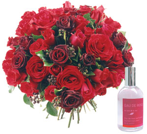 Roses and fragrances red 25 roses