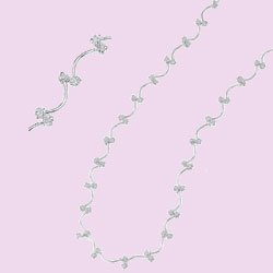 Rosette Daisy Chain Necklace