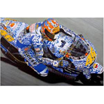 Minichamps has announced a 1/12 Riding Figure of Valentino Rossi from the 2001 Mugello GP 500 race.