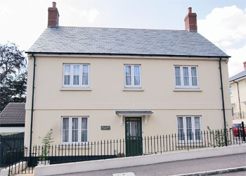 Unbranded Rowan Tree House