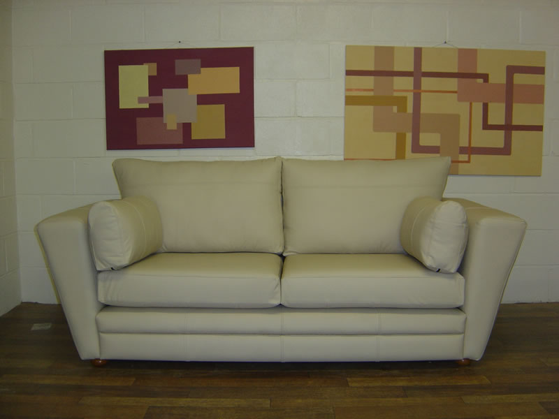 Saturn 3 seater sofa