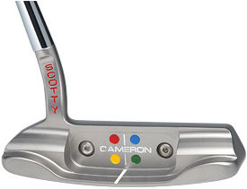 Newport 1.5: Softer, flowing lines with a short, rounded flare neck and single sightline. Loft 4