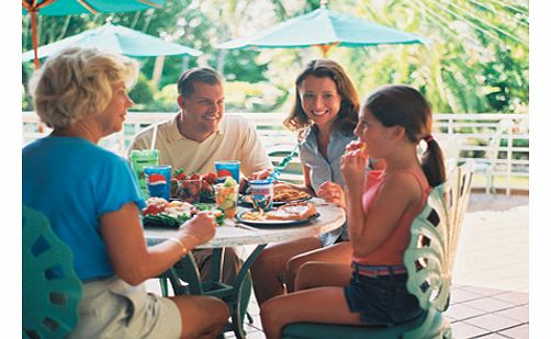 SeaWorld All Day Dining Pass - Intro The SeaWorld All Day Dining Pass which includes all-you-can eat deals at your favourite SeaWorld restaurants takes the hassle and expense out of planning for meals leaving you to concentrate on having fun! SeaWorl