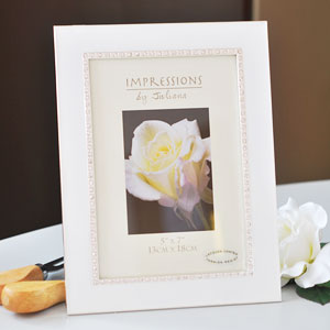 Unbranded Silverplated White Gloss and Crystal 5 x 7 Photo