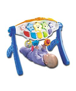 There are five animated light up stars that appear