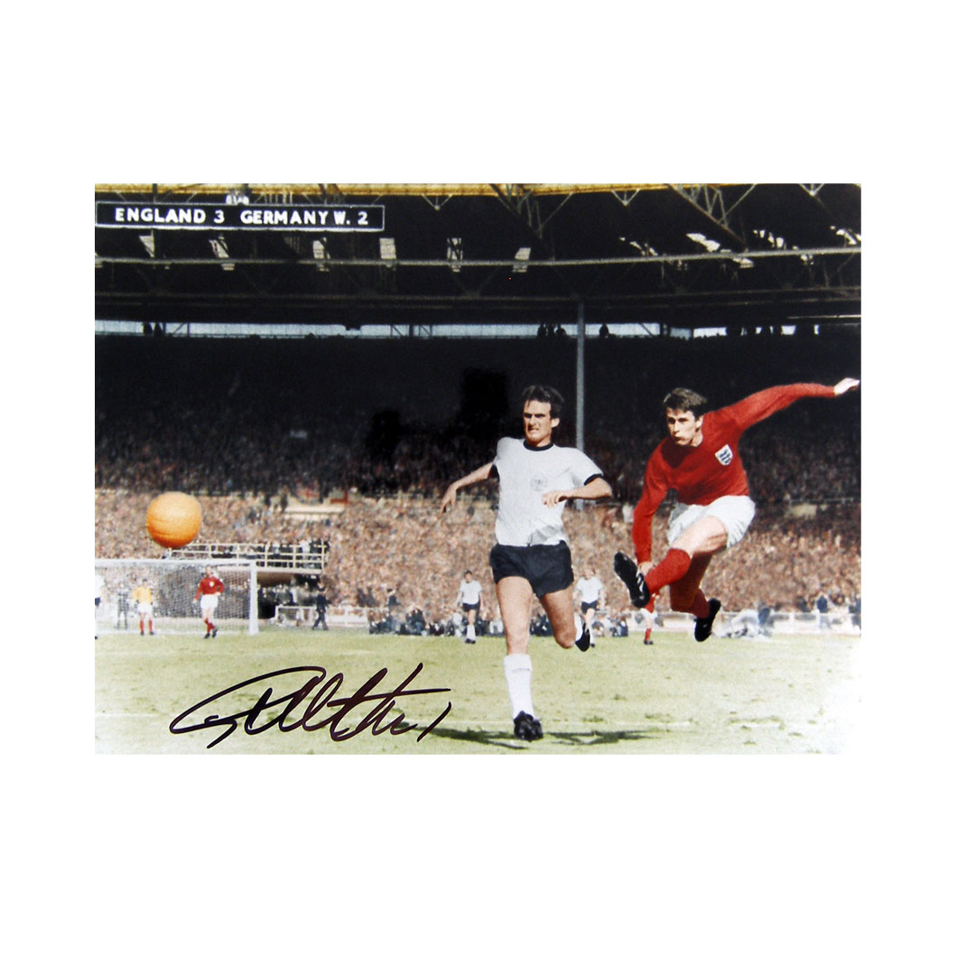Unbranded Sir Geoff Hurst Signed Photo - Goal in 1966 World Cup final