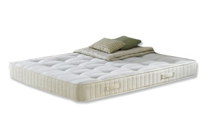The 1100 Series   With up to three times as many springs as an ordinary mattress, the 1100 series