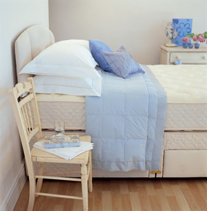 Slumberland- Spring Time- 4FT 6" Divan Bed