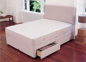Slumberland- V800- 4FT 6" Divan Bed