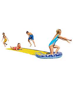 16ft water slide.Complete with 1 pvc slide with pool.Weight restriction 50kg.Size (L)488, (W)102cm.A