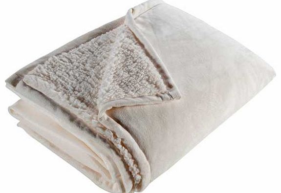 This luxuriously soft Fur Throw offers perfect comfort and style. Ideal for throwing over your sofa. end of your bed or simply to have to hand for a cosy movie marathon. Machine washable for ease of cleaning and a neutral cream colour makes it easily