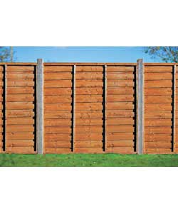 20 wooden panels.21 wooden posts and clips.Weight 224kg.Each fence size (H)180, (W)180cm / (H)1.8, (