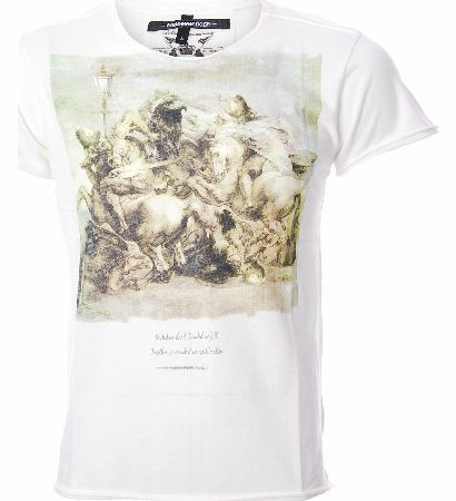 Sons of Heroes Thatcher Print T Shirt is a simple crew neck T shirt design. The top has a worn and vintage finish along the seams and edges of the garment and also features an artistic print across the front of the T shirt. Colour: WhiteFabric: 100% 