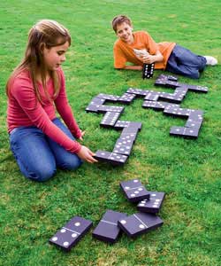 A complete set of giant dominoes.Manufactured from thick neoprene foam.Ideal for all weather use for