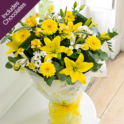 Unbranded Spring Scented Hand-tied with Chocolates