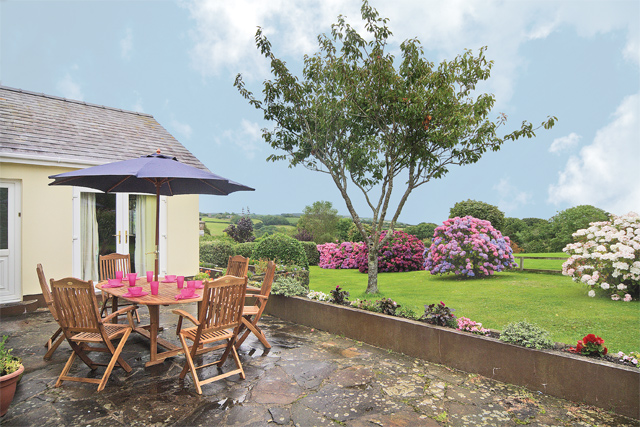 Unbranded Summerhill Crest