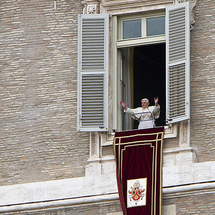 Unbranded Sunday Morning in Rome including Papal Blessing - Adult
