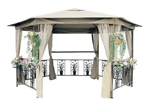 Entertain your friends this summer in this spectacular and Majestic gazebo; PIMMS on the lawn anyone