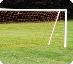 8` x 4` fun goal. Ideal football fun for kids in the garden. Back net white & not orange as