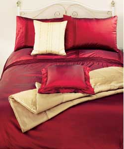 Taffetta Pintuck King Size Duvet Cover Set - Ruby