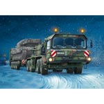 Unbranded Tank transporter and SaAnh 52t Plastic Kit