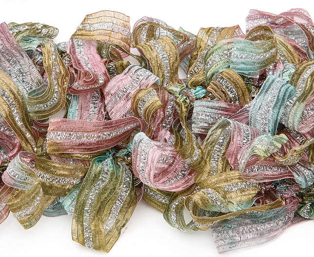 Unbranded Tape Boa Scarf - Green/ Pink