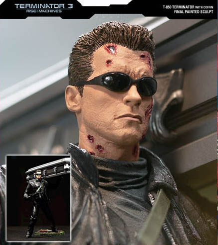 TERMINATOR ARNIE - COFFIN FIGURE