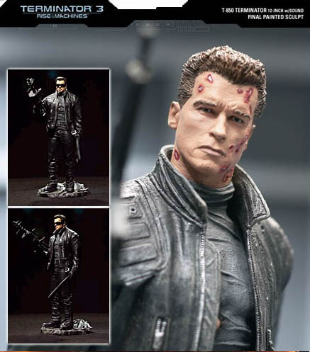 TERMINATOR ARNIE WITH GUN & SOUND FIGURE