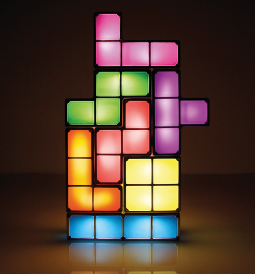 Bring the popular, iconic Tetris game to your desk with this Tetris Light! Fit the seven tetrominoes together anyway you like to create your very own unique Tetris Light! These pieces can be moved and rearranged anytime you like, creating a different
