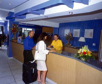 Unbranded Thalazur, Antibes