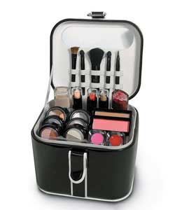 Size (H)14, (W)16.5, (D)14.5cm.For ages 12 years and over.Set comprises the following:5 applicators 