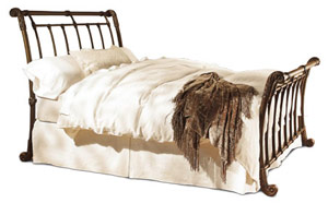 The Harwood Brookshire Kingsize Bedstead