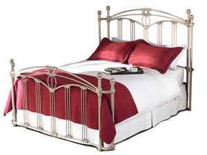 The Harwood Fillmore Kingsize Bedstead /Four Poster